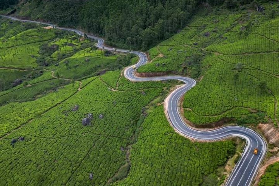 2D1N Munnar Explorations – Ponmudi – Anayirangal – Mattupady – Round Trip